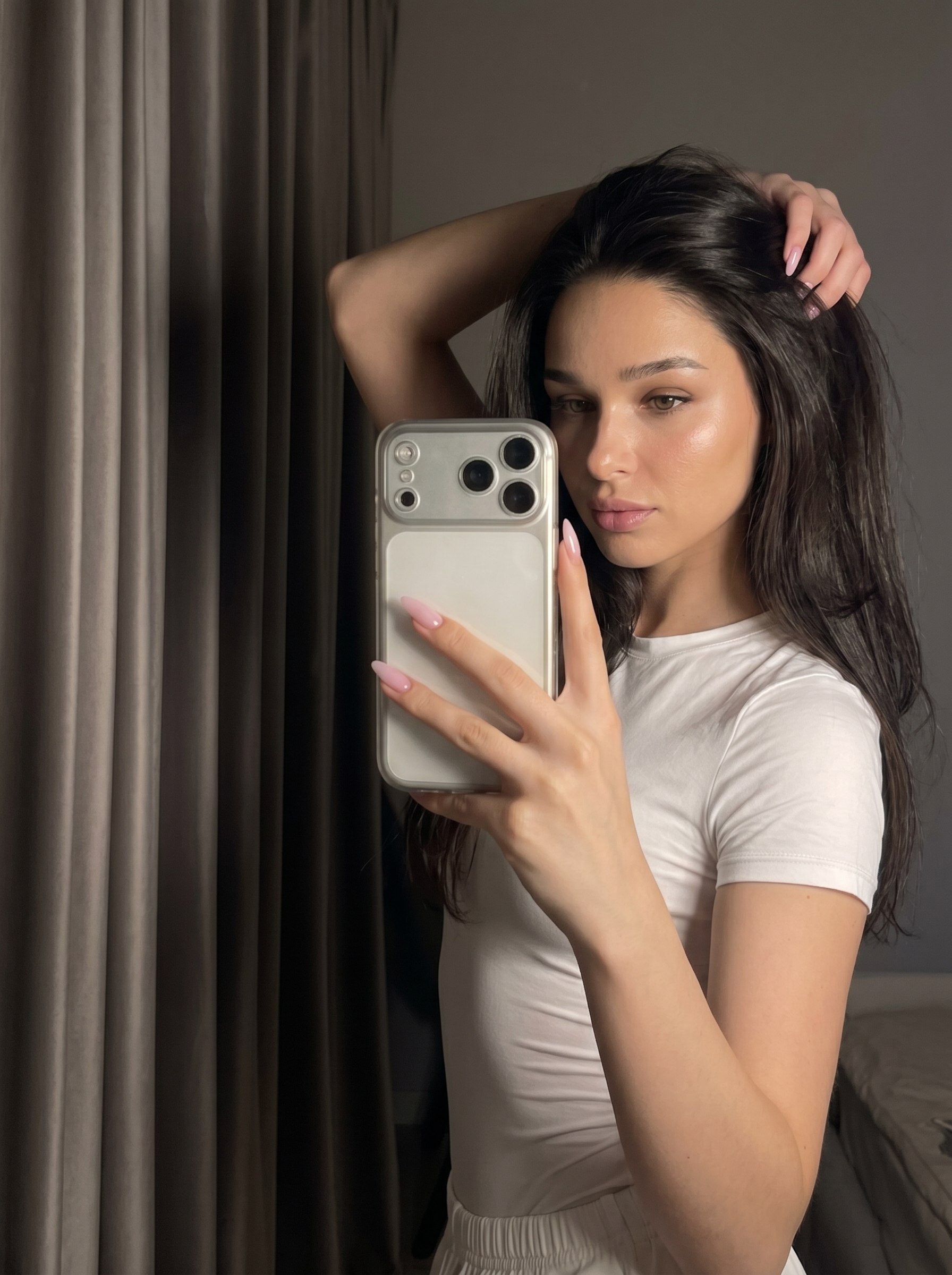 Дома с iphone 17 Pro